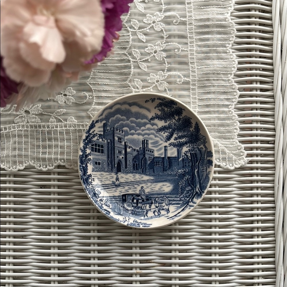 Vintage Johnson Brothers Haddon Hall Dish
